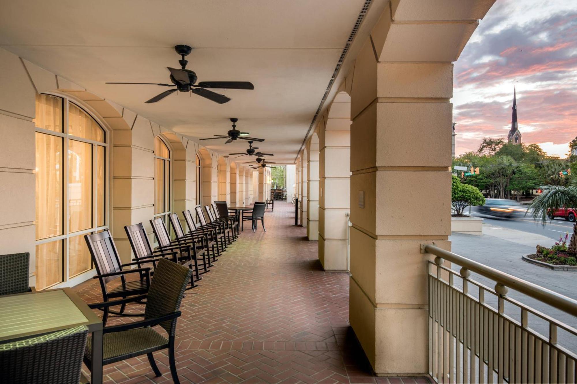 Courtyard By Marriott Charleston Historic District Exterior foto